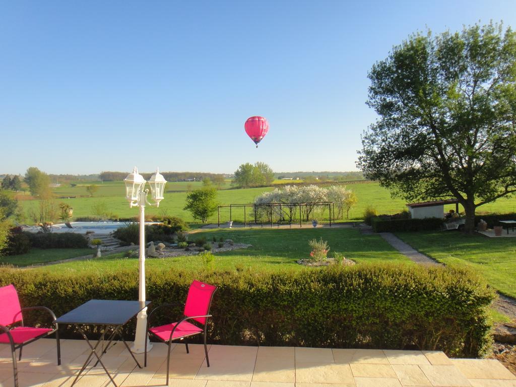 Domaine 3 Soleils Bed and Breakfast Labastide-de-Lévis Exteriör bild