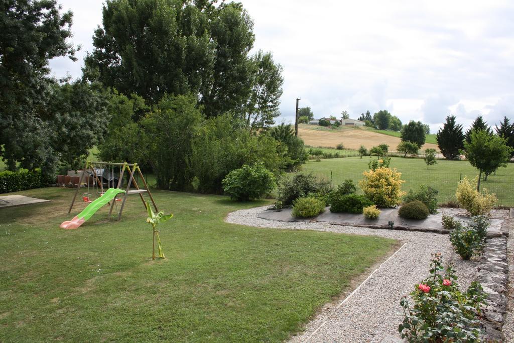 Domaine 3 Soleils Bed and Breakfast Labastide-de-Lévis Exteriör bild